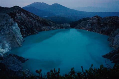 Ijen Blue Fire Time - IJEN CRATER, IJEN BLUE FIRE, IJEN TOUR