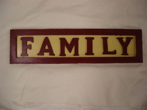 Family Plaque Wooden Wall Decor