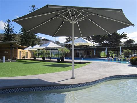 Heavy Duty Umbrellas » Temporary Pool Fencing Sydney | Shade Umbrellas NSW