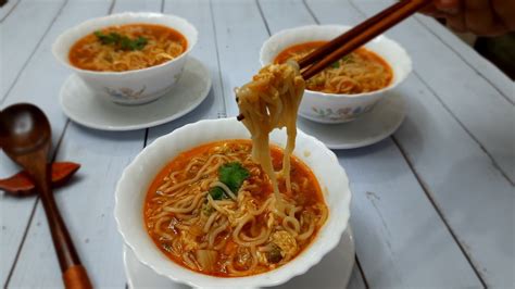 Veg Maggie Soup Noodles || Soupy Maggie Noodles || Instant Vegetable Soup Noodles - YouTube