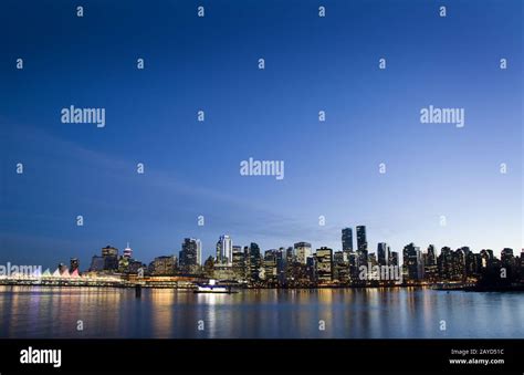 Vancouver Skyline Canada Stock Photo - Alamy