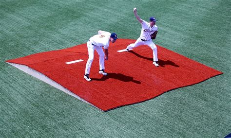 The Perfect Mound | Portable Bullpen Mounds