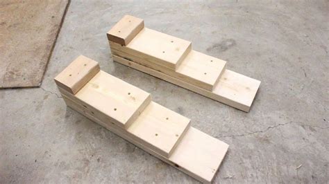 10 Inexpensive DIY Car Ramps You Can Build with Wood | Diy car ramps ...