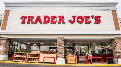 Trader Joe's announces 2 new Manhattan (NYC) stores to open this year - ABC7 New York