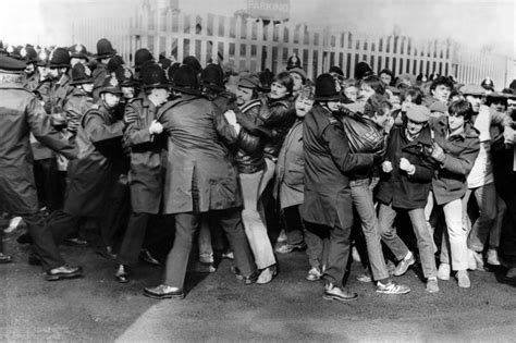 Civil War: Dramatic Scenes From the British Miners Strike of 1984-85 - Flashbak