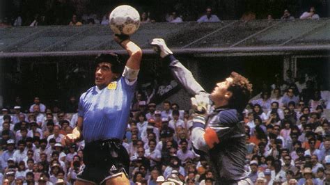 Maradona:, diego maradona hand of god HD wallpaper | Pxfuel