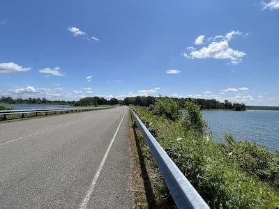 Upper Canada Village Waterfront Trail & Long Sault Parkway - Great Runs