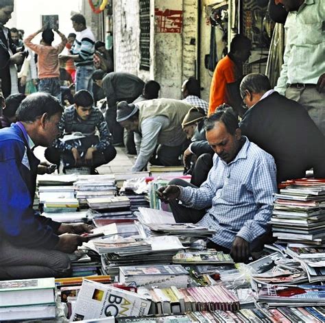 Sunday Book Market: Daryaganj, Old Delhi - Tripoto