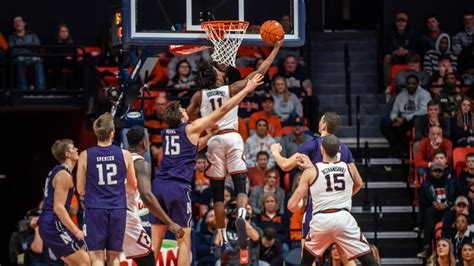 Illinois vs Northwestern Prediction & Analysis - College Basketball