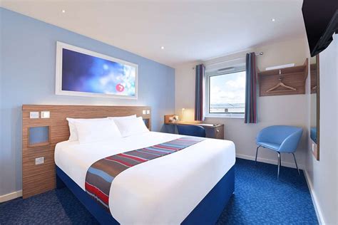 TRAVELODGE EDINBURGH HAYMARKET HOTEL - Updated 2022