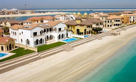 Most Luxurious Villas at Palm Jumeirah | Fajar Realty