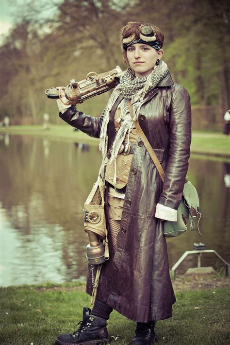 Steampunk? Dieselpunk? | Steampunk girl, Steampunk women, Steampunk ...