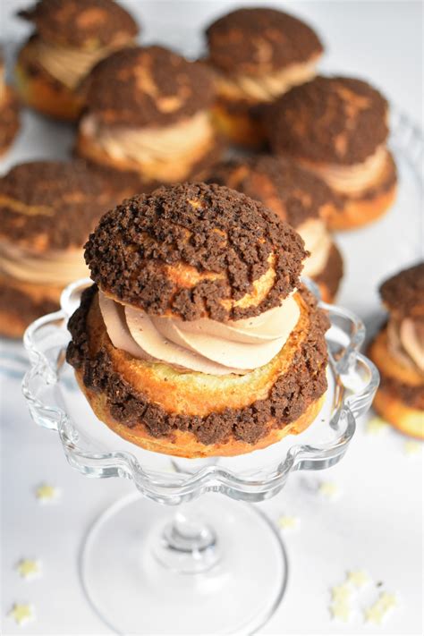 Choux craquelin au chocolat au lait - au craquelin cacao