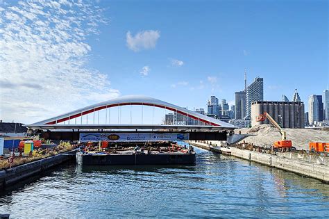 Here's what Toronto's new bridge looks like now that it's almost in place