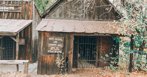 12 Spooky Ghost Towns in Idaho - The Traveling Spud