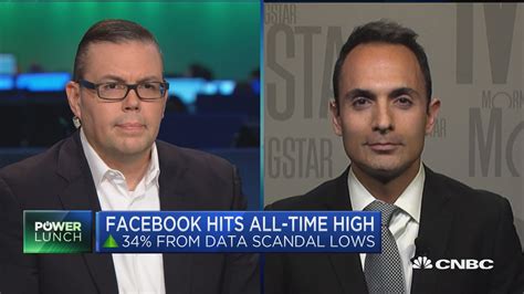 Facebook hits all-time-high despite privacy scandal