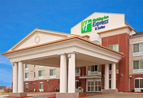 Holiday Inn Express Hotel & Suites Vandalia (IL) - Hotel Reviews ...