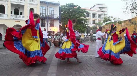 Traditional Colombian Dance in Cartagena | DiscoveringI... | Doovi