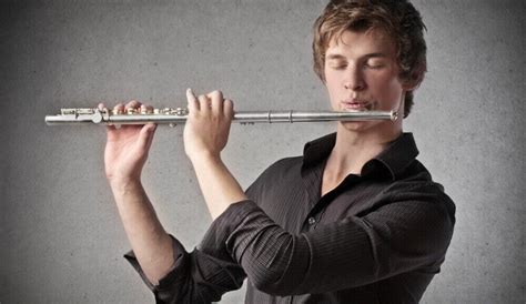 How to Play Flute - Basic Info & Advice