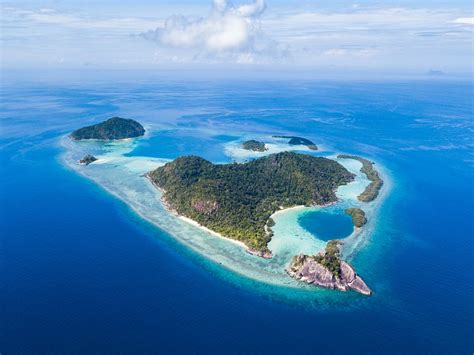 Pulau Bawah, Indonesia 2023: Best Places to Visit - Tripadvisor