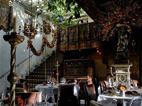 The secret garden at the witchery by the castle, Edinburgh restaurant ...