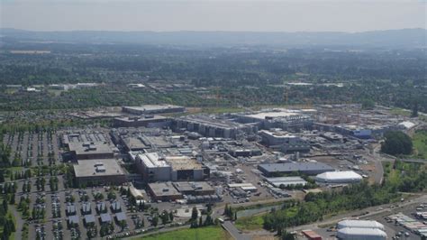 Approaching Intel Ronler Acres campus in Hillsboro, Oregon Aerial Stock ...