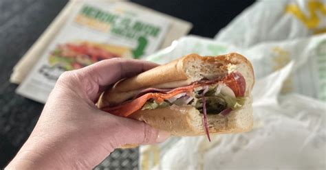 Best Subway Keto Menu Options - Easy Breakfast, Lunch, & Dinner Ideas!