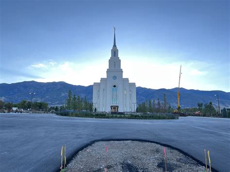 Layton Utah Temple Photograph Gallery | ChurchofJesusChristTemples.org