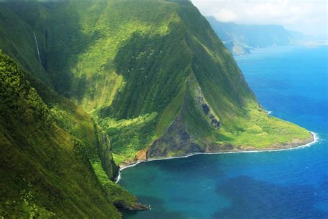 Molokai Visitors Guide for 2024 | Island Life Hawaii