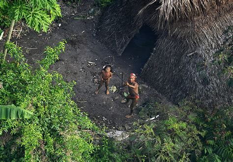 Will Brazil’s Bolsonaro protect more than 100 uncontacted indigenous communities? | America Magazine