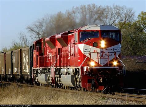 INRD 9004 Indiana Rail Road EMD SD9043MAC at Franksville, Wisconsin by Greg Mross | Railroad ...