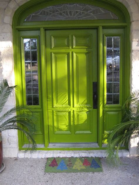 Choose The Best Color for Your Front Door!