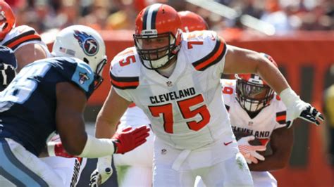 Browns guard Joel Bitonio named to All-Under-25-Team