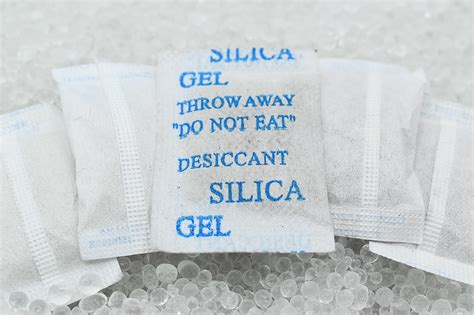 Top 10 uses for silica gel packets - Silversurfers