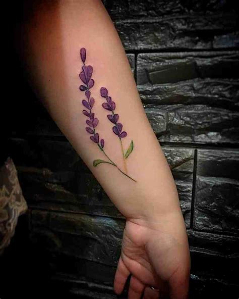 10 Kinds Of Beautiful Flower Tattoo Designs - HowLifeStyles