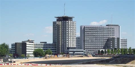 La Paz de Madrid y el Clínic de Barcelona, los mejores hospitales ...