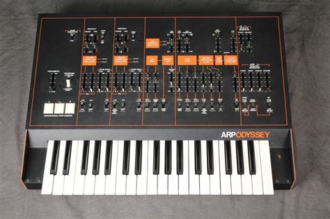 MATRIXSYNTH: Arp Odyssey 2823 Analog Synthesizer with Original Guide & Book