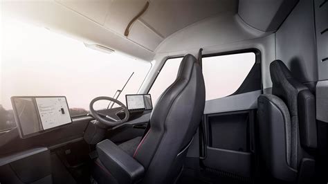 High quality image [Tesla Semi Interior] (I think it looks really nice ...