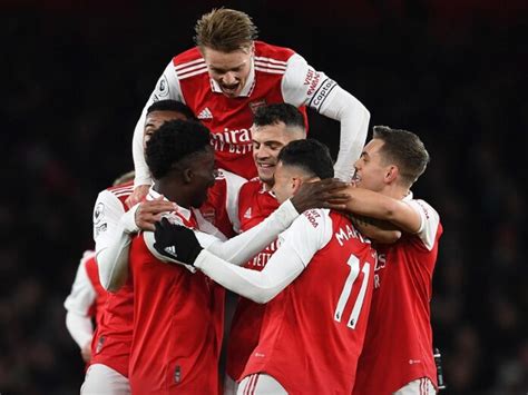 Gorgeous Gunners show true champion mentality! | Scrolla.Africa