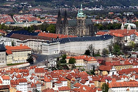 Prague Castle - History of the World's Largest Ancient Castle