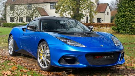 Ten Years Old and the 2019 Lotus Evora Sounds Better Than Ever