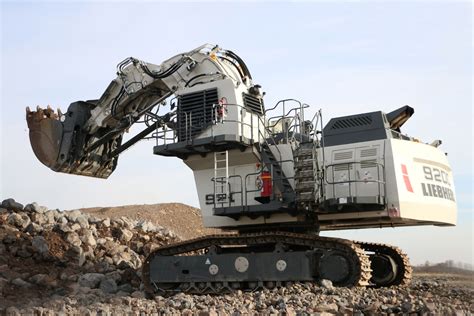 Liebherr to unveil largest crawler dozer and new mining excavator at ...