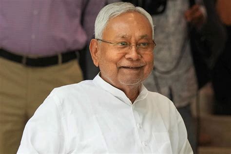 Himachal Pradesh | Bihar Chief Minister Nitish Kumar contributes Rs 5 ...