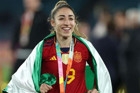 Olga Carmona learns of father’s death after scoring World Cup-winning goal - myKhel