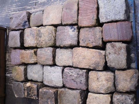 Gritstone Setts - Reclaimed Flagstones