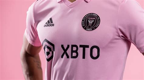 Reactions After Unveiling Our First Pink Kit! | Inter Miami CF