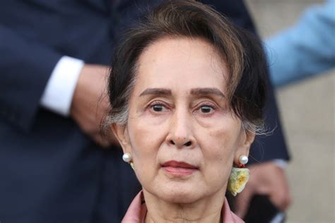 Aung San Suu Kyi arrives at The Hague to defend Myanmar genocide ...