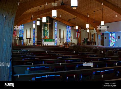 Interior of Anglican Church Stock Photo - Alamy