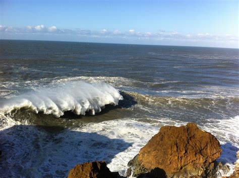 Praia do Norte Surf Photo by | 10:57 am 1 Dec 2012