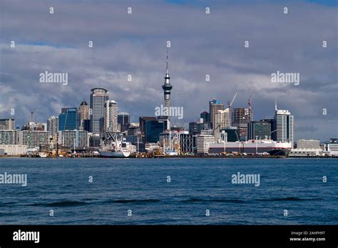 The skyline of Auckland New Zealand Stock Photo - Alamy